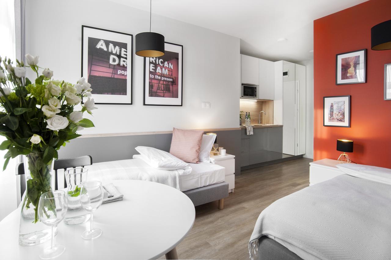 7 Continents Apartments Poznan Ngoại thất bức ảnh